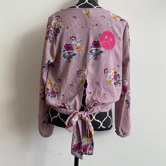 frownie floral shirt